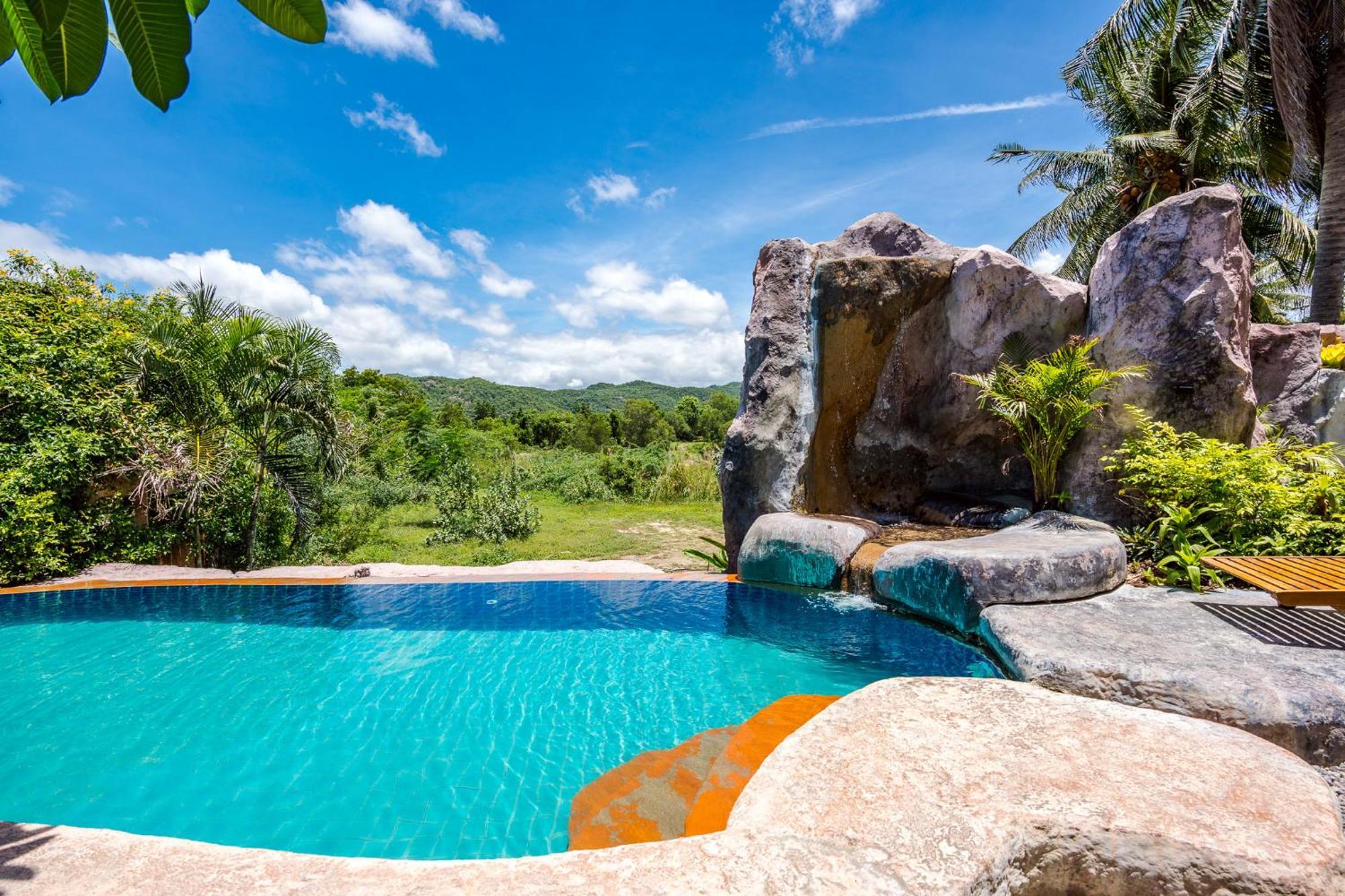 Huahin I-Din Poolvilla วิลล่ากลางธรรมชาติ วิวภูเขา เป็นส่วนตัว エクステリア 写真
